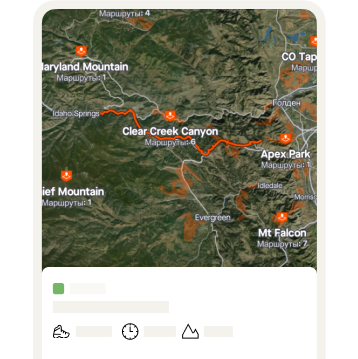 На 3D-карте оранжевой пунктирной линией показан маршрут тренировки Strava.